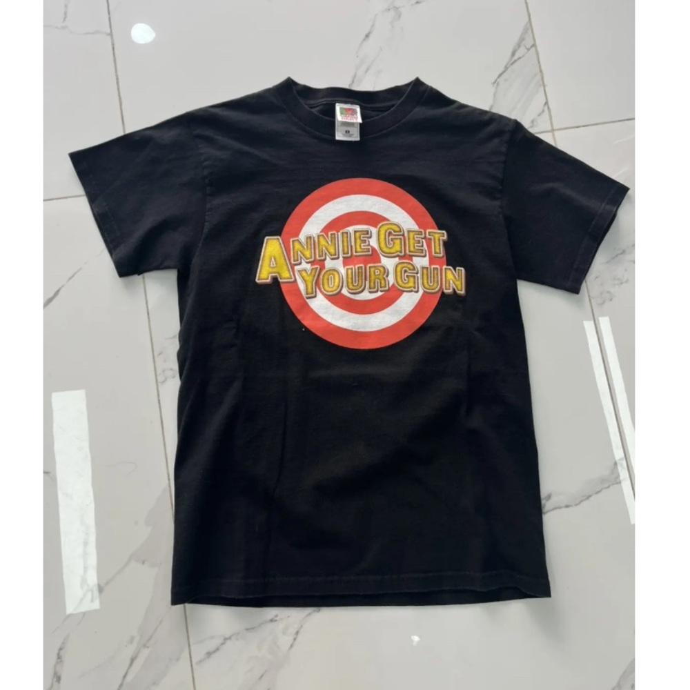 VINTAGE FRUIT OF THE LOOM Y2K BROADWAY ORIGINAL ANNIE GET YOUR GUN T-SHIRT MED